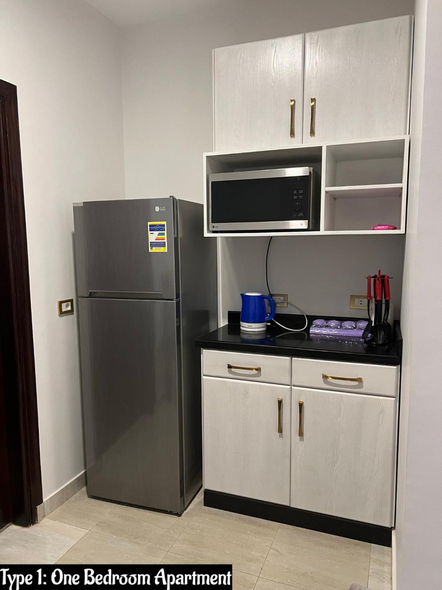 Luxury Apartments Beside Mall Of Arabia And Dar Al-Fouad Hospital - Families Only- No Alcoholic Beverages 6th of October City 外观 照片