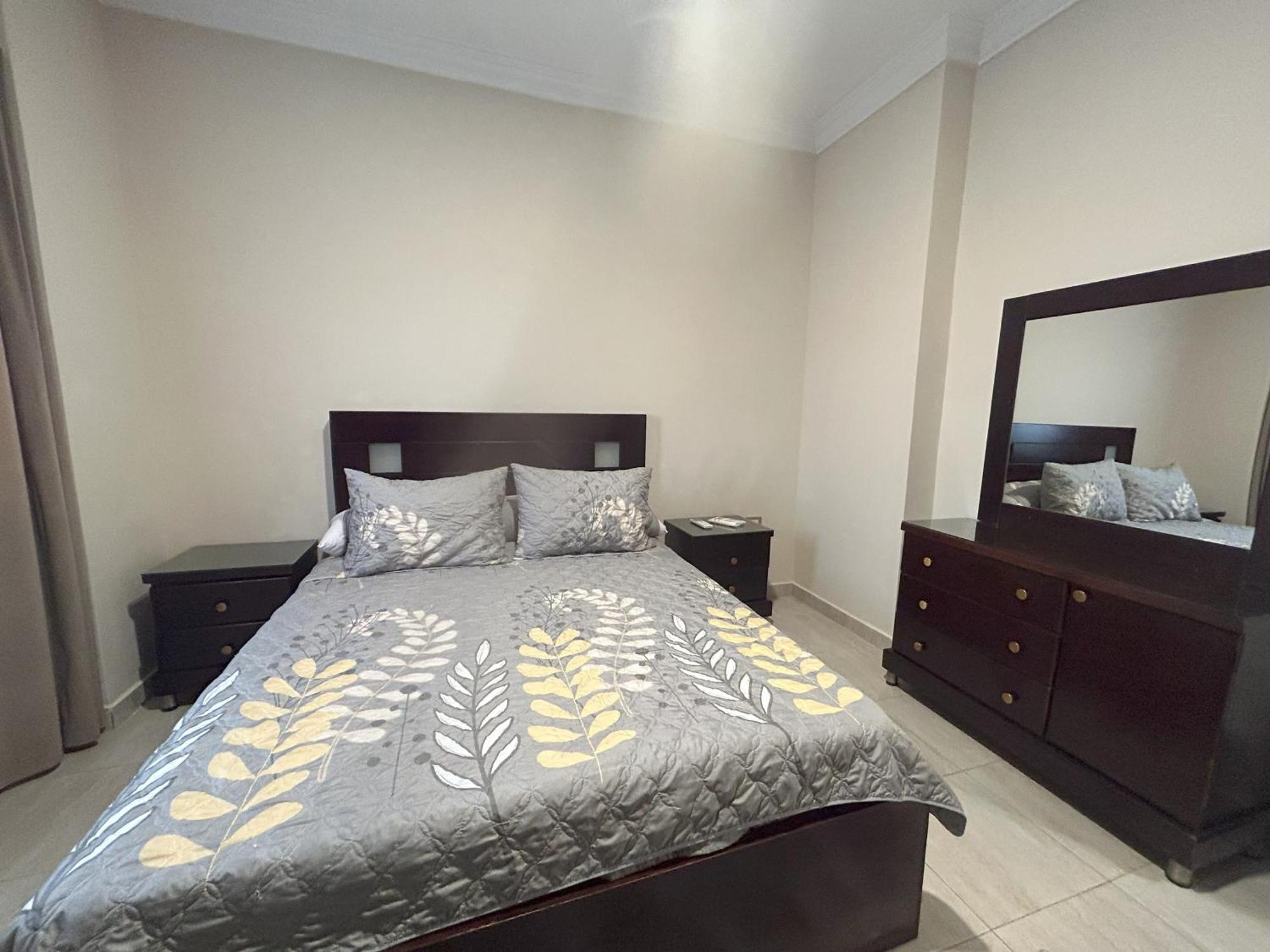Luxury Apartments Beside Mall Of Arabia And Dar Al-Fouad Hospital - Families Only- No Alcoholic Beverages 6th of October City 外观 照片