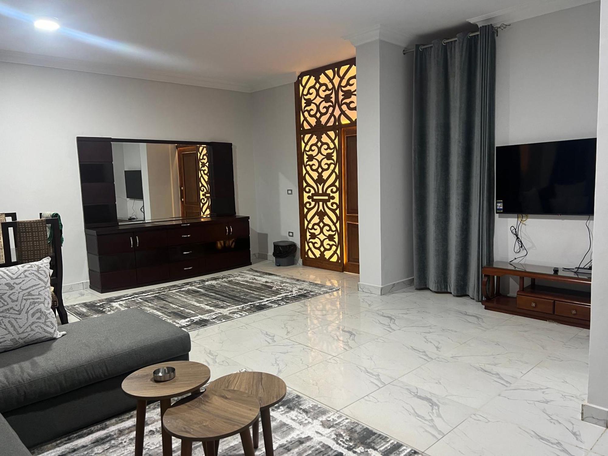 Luxury Apartments Beside Mall Of Arabia And Dar Al-Fouad Hospital - Families Only- No Alcoholic Beverages 6th of October City 外观 照片